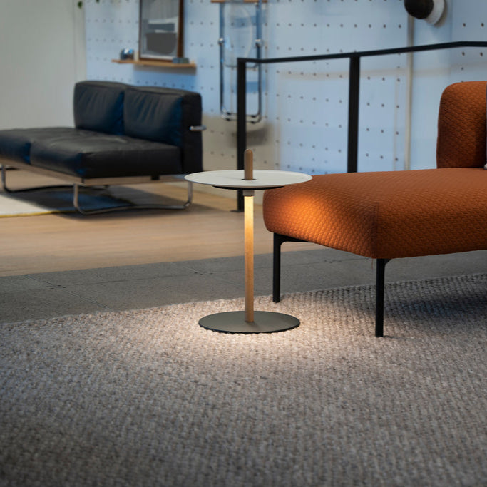 51PabloDesigns-NivelPedestal-ShowroomEnvironmental04_300_1024x1024_bc91baa2-0a78-4a17-b2bd-0f7dbfbdf18d.jpg