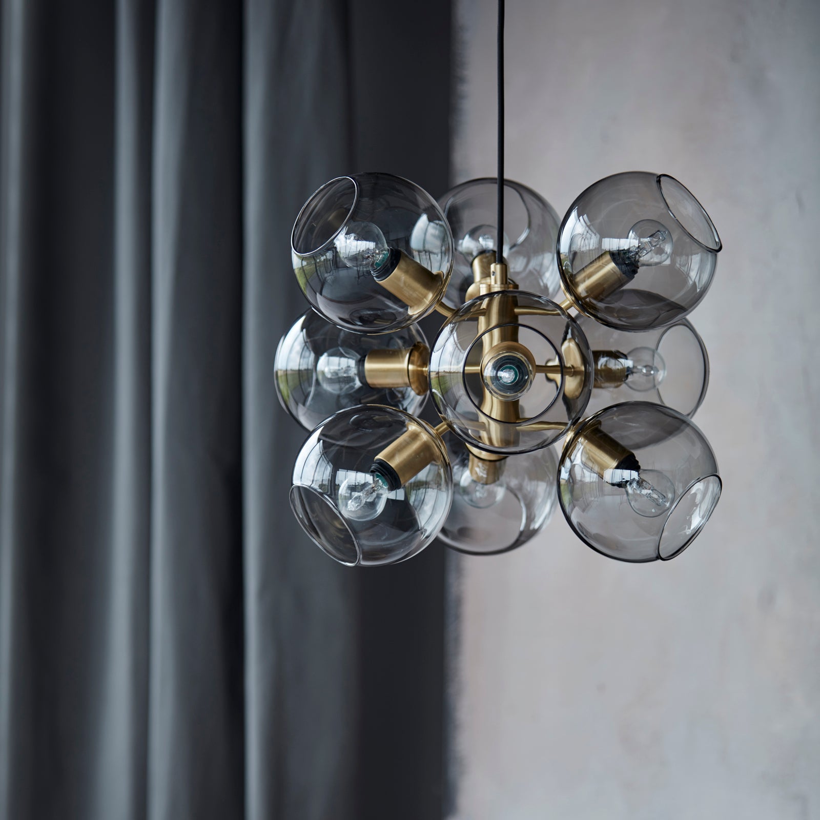 912190_tage_50_pendant_hemsida_3.jpg