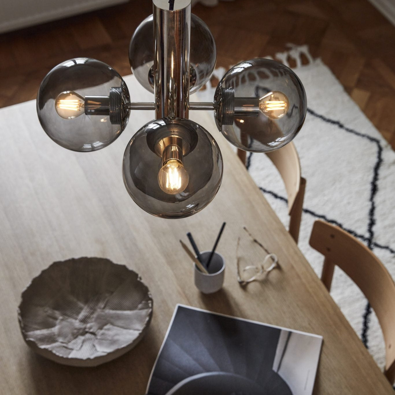 co_bankeryd_avenue_43_pendant_nickel_938154_2-1366x1821_c1e8007f-42f4-4692-bdd6-3728a1fd084e.jpg