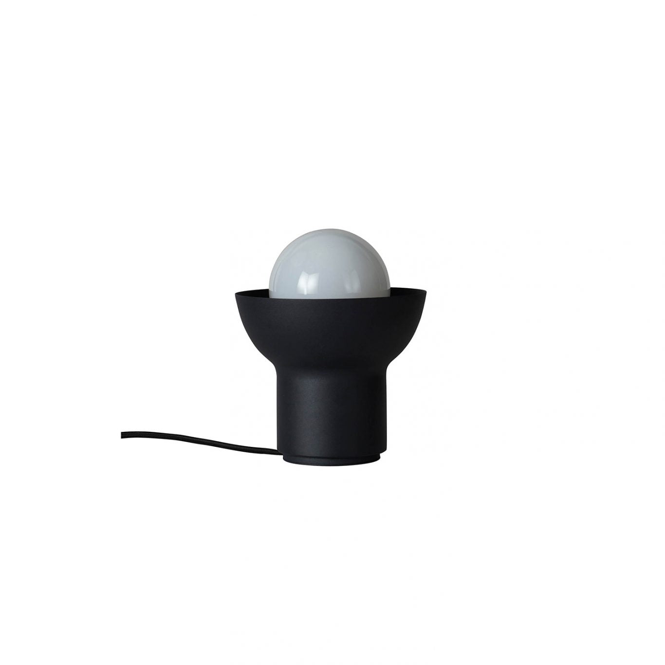 co_bankeryd_up_table_black_316315_1500x1500-1366x1366.jpg