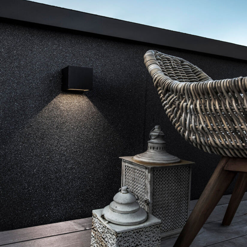 cube-led-xl-black-7-lplifestyle-256197.jpg
