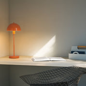 Herstal - Bordslampa Vienda mandarin
